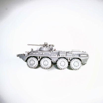 BTR-82A APC 8x8 - Vehículo blindado soviético